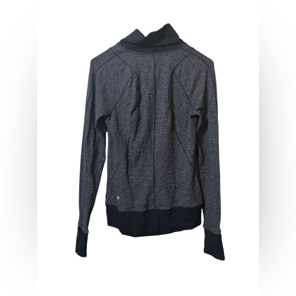 LULULEMON | pullover 8 - Picture 2 of 3